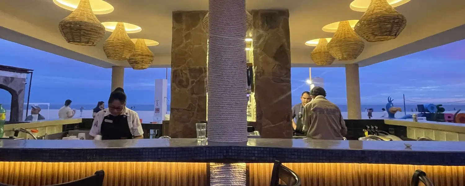 Beach bar facing the sea